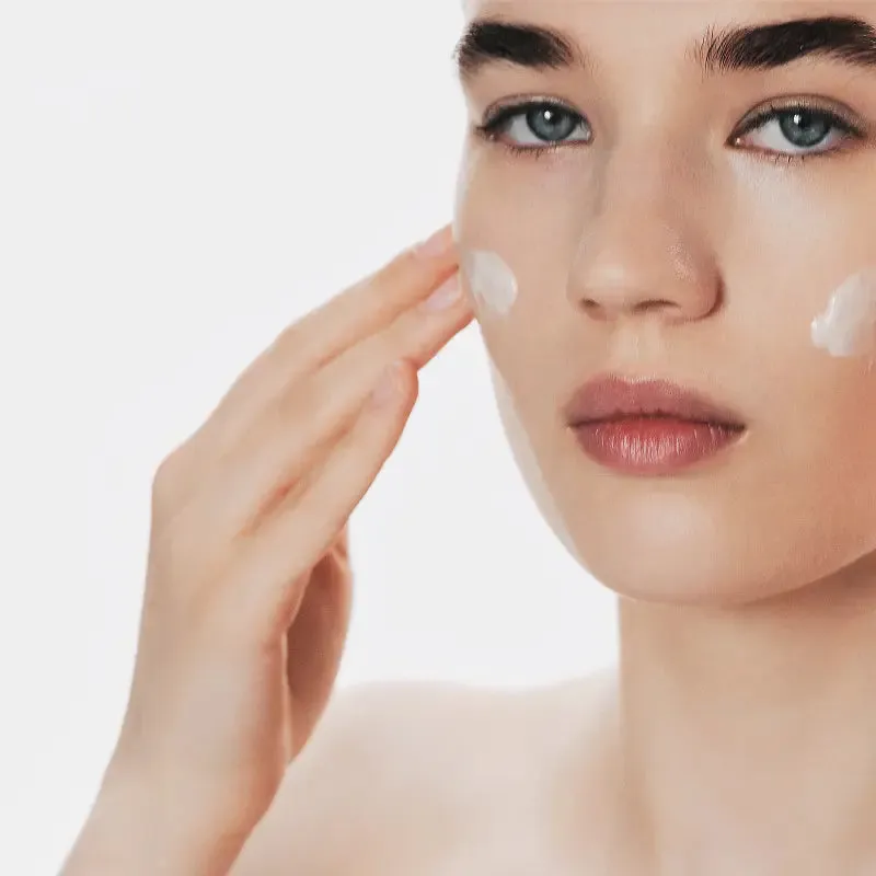 Dr. Emi Arpa Serious C + SPF 30 sæt dagcreme