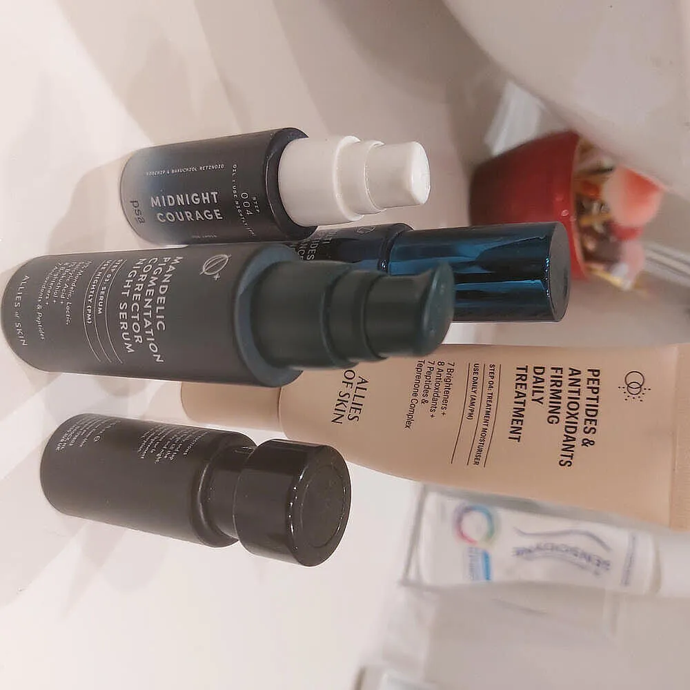 Allies of Skin Mandelic Advanced Pigmentation Corrector serum pigment