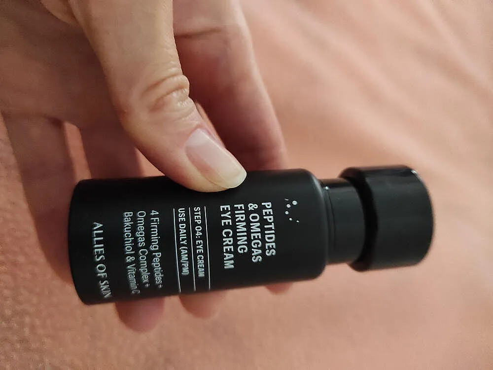 Allies of Skin Peptides & Omegas Firming øjencreme opstrammende