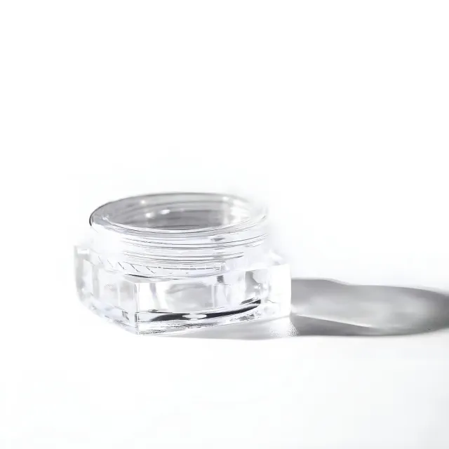 Hedenhus.dk Plastbøtte klar 3 ml firkantet PS mini