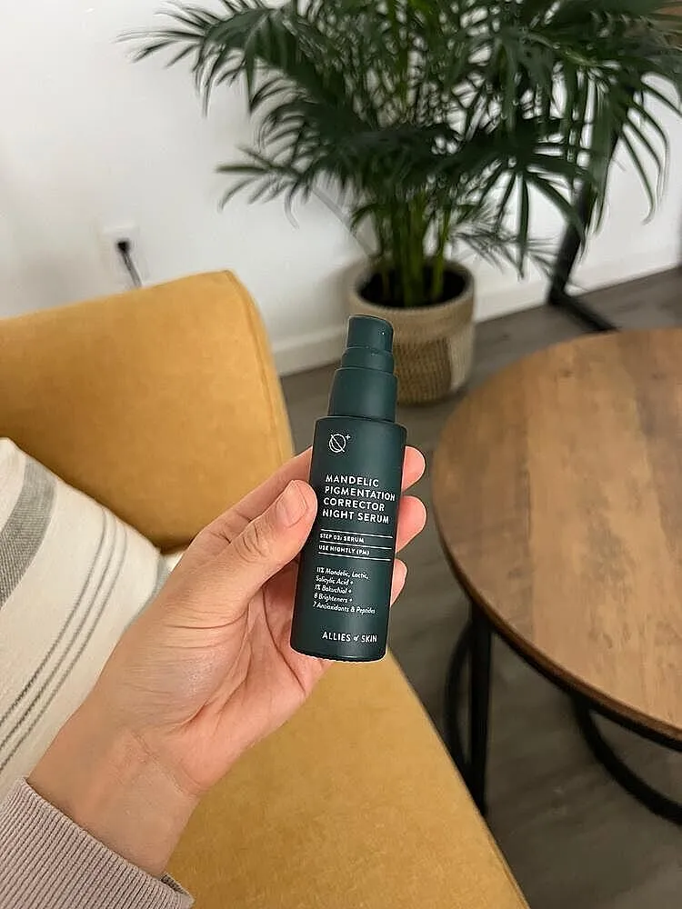 Allies of Skin Mandelic Advanced Pigmentation Corrector serum pigment