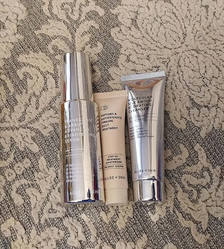 Allies of Skin Tranexamic Arbutin Brightening Serum pigment