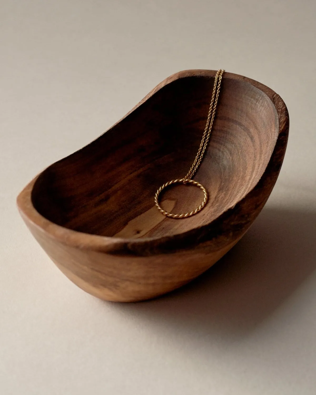 Melyon Ring Holder ringholder oliventræ 15x7 cm