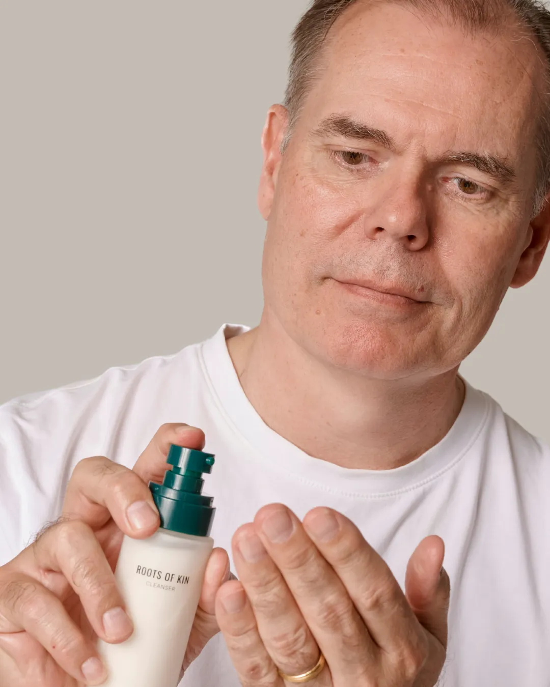 Roots of Kin Detox Balance rensegel mild foam