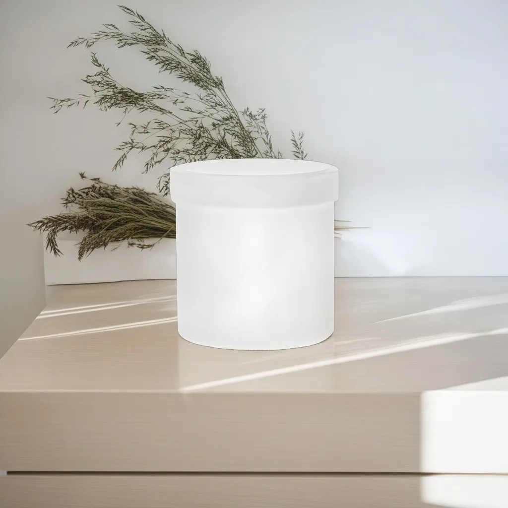 Hedenhus.dk 250 ml hvid plastdåse til creme
